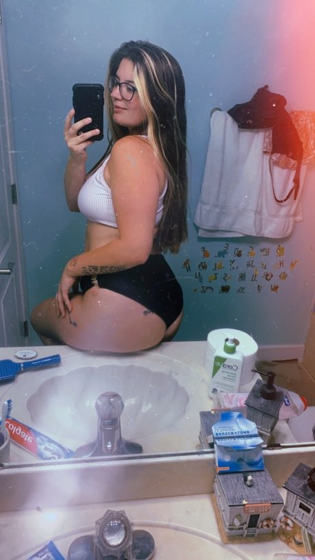 Foto desnuda filtrada de OnlyFans de Taylor May