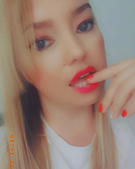 Foto desnuda filtrada de OnlyFans de Natalia Andrea Castano Giraldo