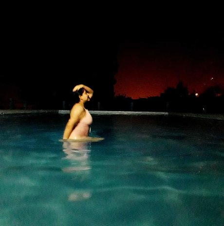 Foto desnuda filtrada de OnlyFans de Zafiro