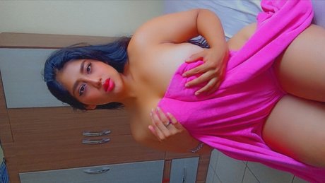 Foto desnuda filtrada de OnlyFans de 110219
