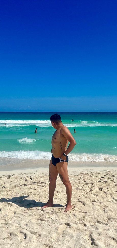 Foto desnuda filtrada de OnlyFans de Eleazar Martnez P