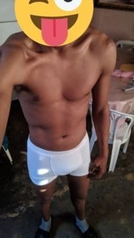 Foto desnuda filtrada de OnlyFans de Ronpeculo