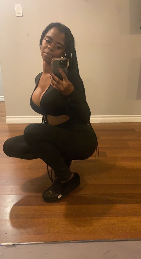 Foto desnuda filtrada de OnlyFans de Tashabanks