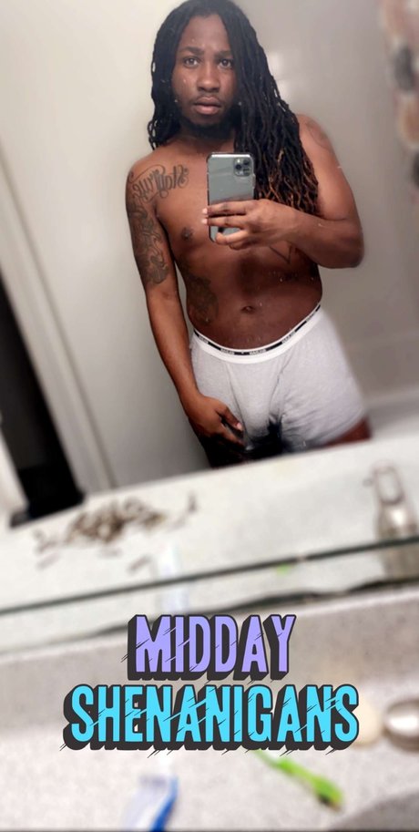 Foto desnuda filtrada de OnlyFans de Zaddyk