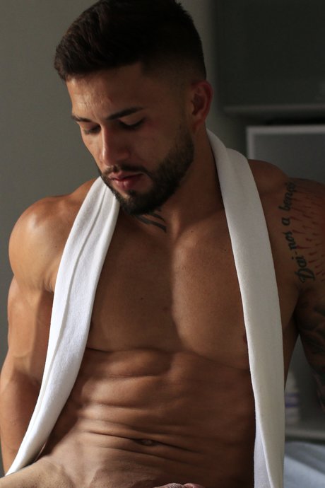 Foto desnuda filtrada de OnlyFans de Grego Silva