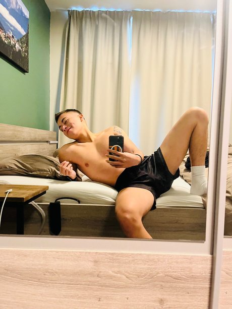 Foto desnuda filtrada de OnlyFans de Mateo