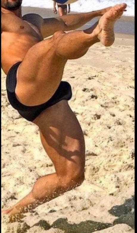 Foto desnuda filtrada de OnlyFans de Turkishbull22cm