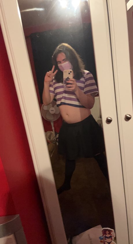 Foto desnuda filtrada de OnlyFans de Typicaltrappy