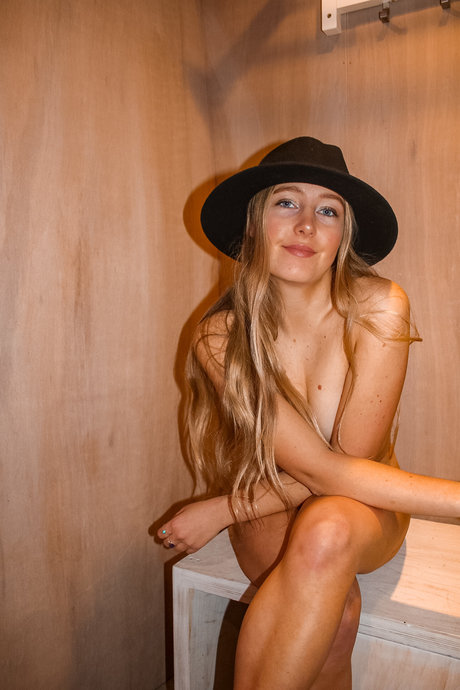 Foto desnuda filtrada de OnlyFans de Tara