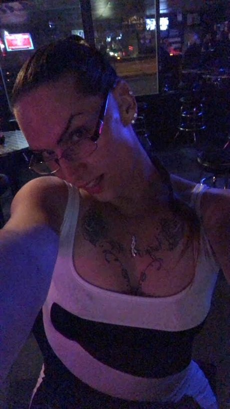 Nikkiedickie