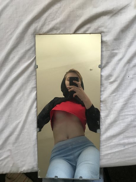 Foto desnuda filtrada de OnlyFans de Trnd