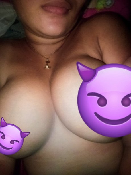 Foto desnuda filtrada de OnlyFans de Paula