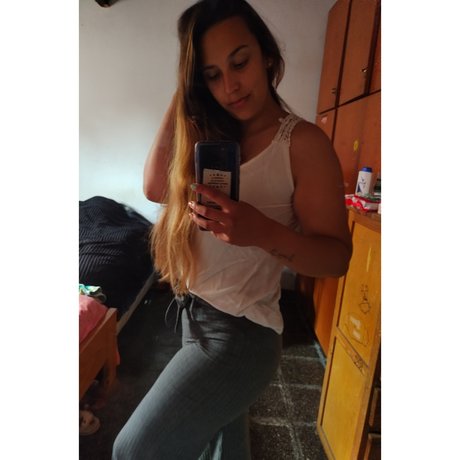 Foto desnuda filtrada de OnlyFans de Zoe