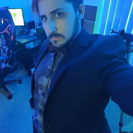 Alex T