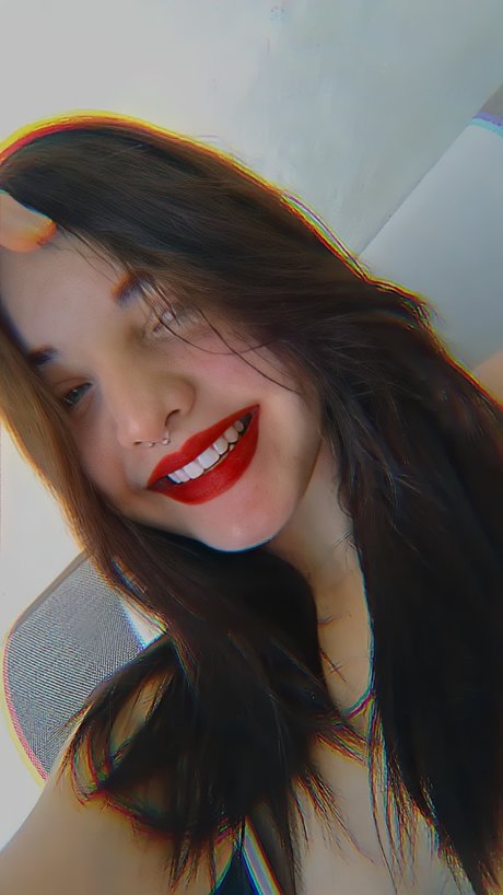 Foto desnuda filtrada de OnlyFans de Fernanda Medeiros