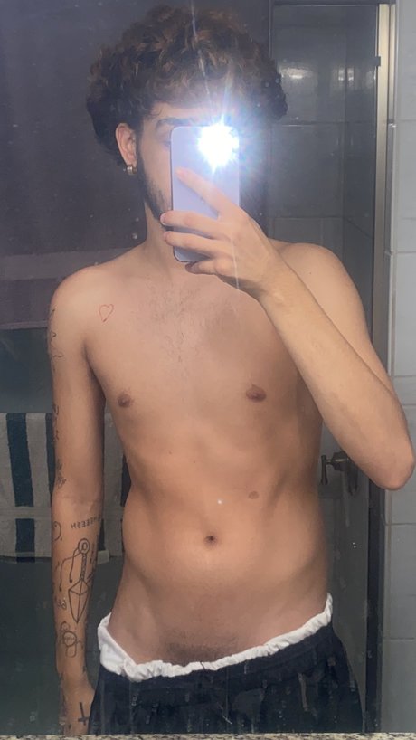 Foto desnuda filtrada de OnlyFans de Hungncbass