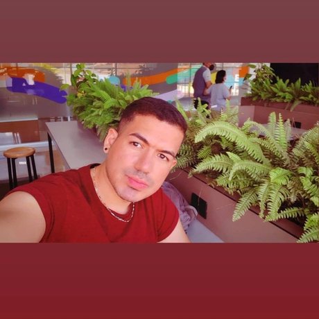 Foto desnuda filtrada de OnlyFans de Owen Joseph