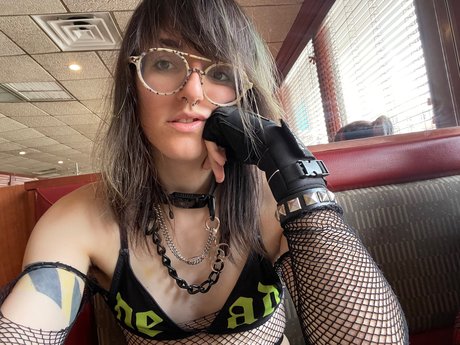 Foto desnuda filtrada de OnlyFans de Zenni0