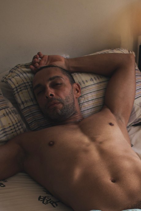 Foto desnuda filtrada de OnlyFans de Guhga