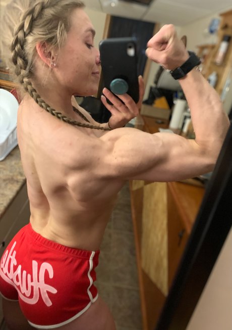 Foto desnuda filtrada de OnlyFans de Shann