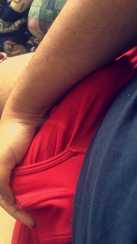 Foto desnuda filtrada de OnlyFans de Zeus B