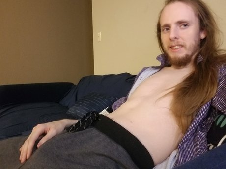 Foto desnuda filtrada de OnlyFans de Zariel