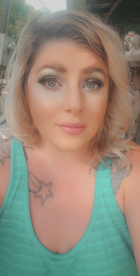 Foto desnuda filtrada de OnlyFans de Sarah Reding