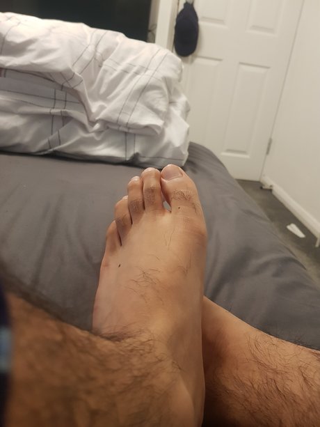 Hashbrownfeet