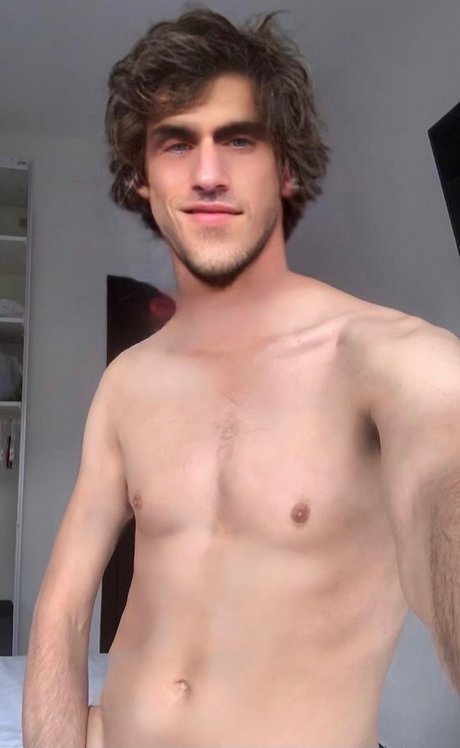 Foto desnuda filtrada de OnlyFans de Fansports