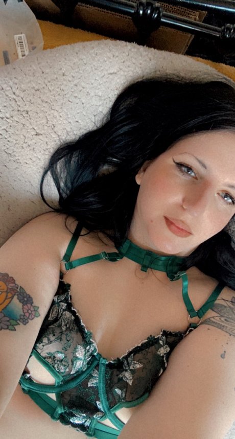 Evie 