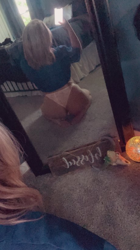 Foto desnuda filtrada de OnlyFans de Ash