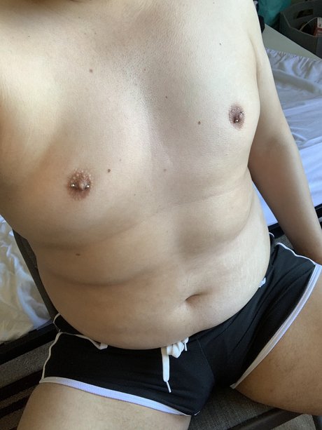 Foto desnuda filtrada de OnlyFans de Latino 
