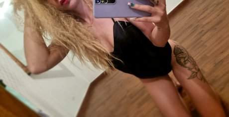 Foto desnuda filtrada de OnlyFans de Olivia Sokolov