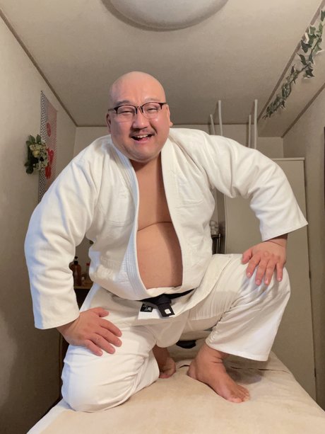  Erotic Daddy
