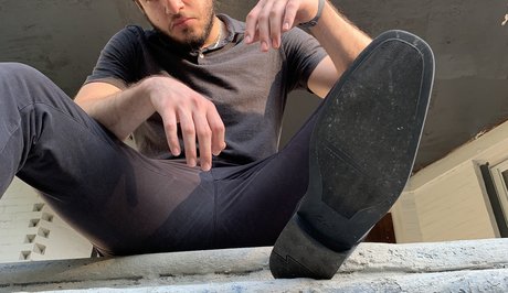 Foto desnuda filtrada de OnlyFans de Giant God Robert