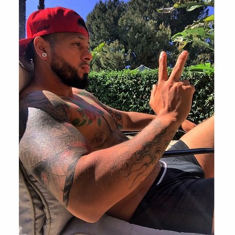 Foto desnuda filtrada de OnlyFans de Rj