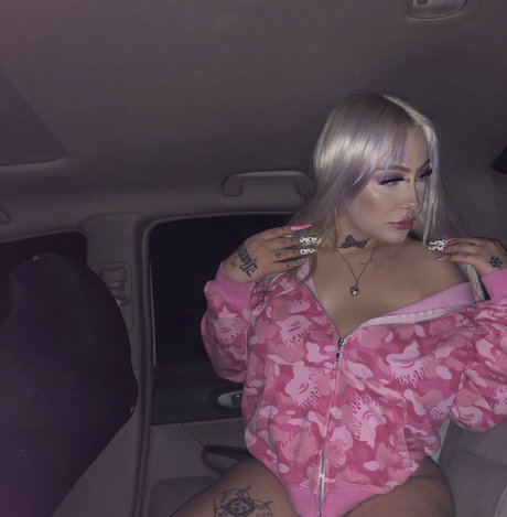 Foto desnuda filtrada de OnlyFans de Snobunny 
