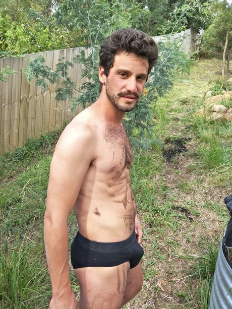 Foto desnuda filtrada de OnlyFans de Roman