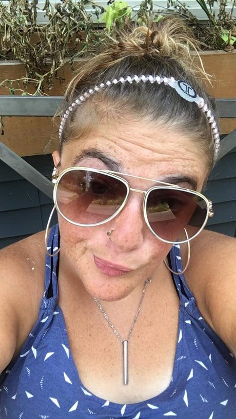 Foto desnuda filtrada de OnlyFans de Sexy Momma