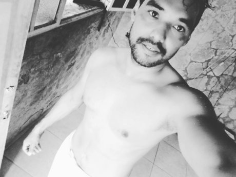 Foto desnuda filtrada de OnlyFans de Fercho
