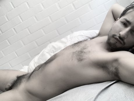 Foto desnuda filtrada de OnlyFans de Iverworld