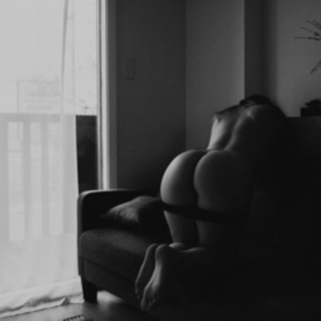 Foto desnuda filtrada de OnlyFans de Bare By Brina
