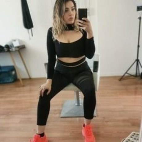 Foto desnuda filtrada de OnlyFans de Lucyestrelladelamancer