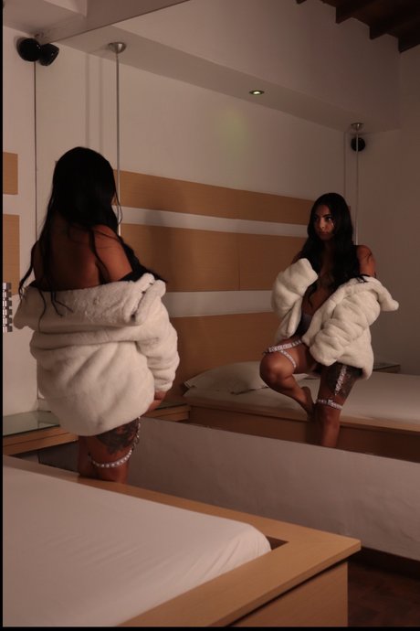 Foto desnuda filtrada de OnlyFans de Isabellopez