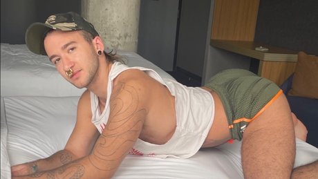Foto desnuda filtrada de OnlyFans de Pig Ari