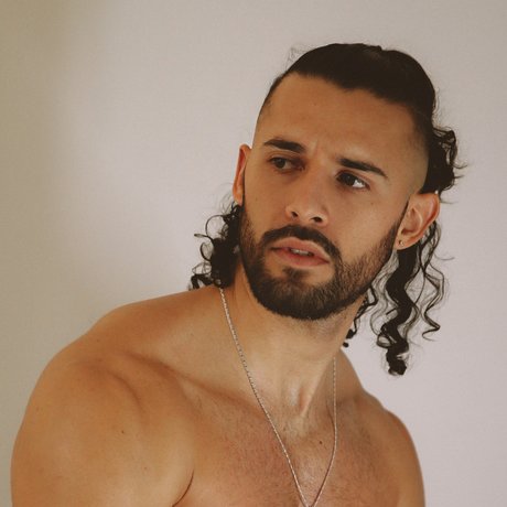Foto desnuda filtrada de OnlyFans de Remy Ramrez