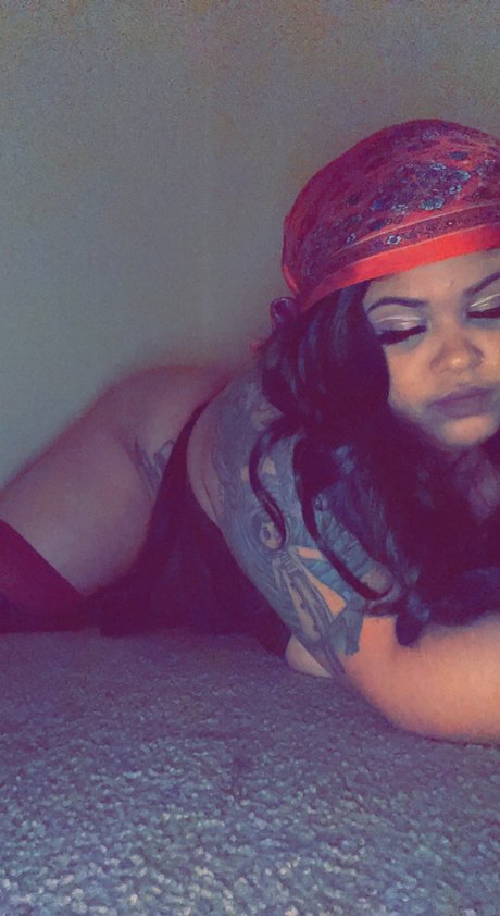 Foto desnuda filtrada de OnlyFans de Deeeampampkeee