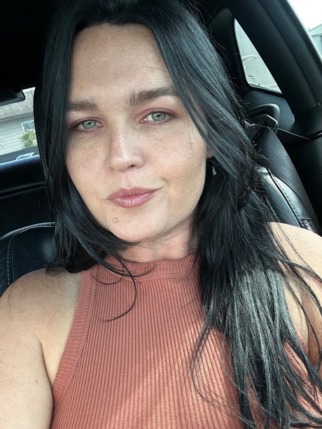 Nikole Ryan Free
