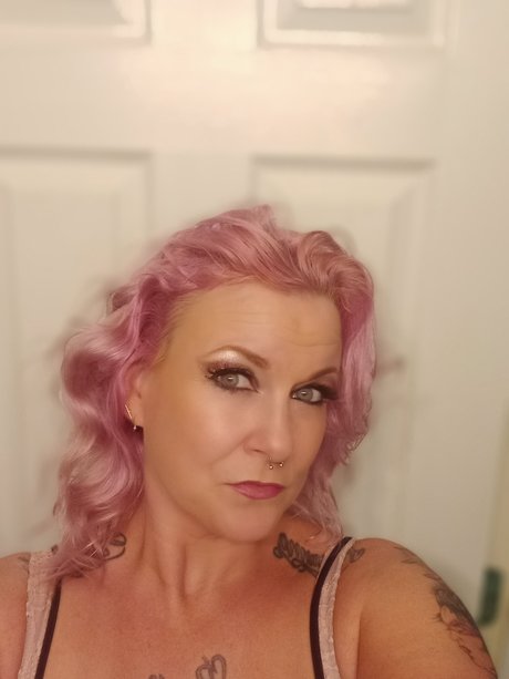 Foto desnuda filtrada de OnlyFans de Nora Egan