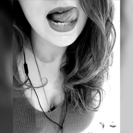 Foto desnuda filtrada de OnlyFans de Nina